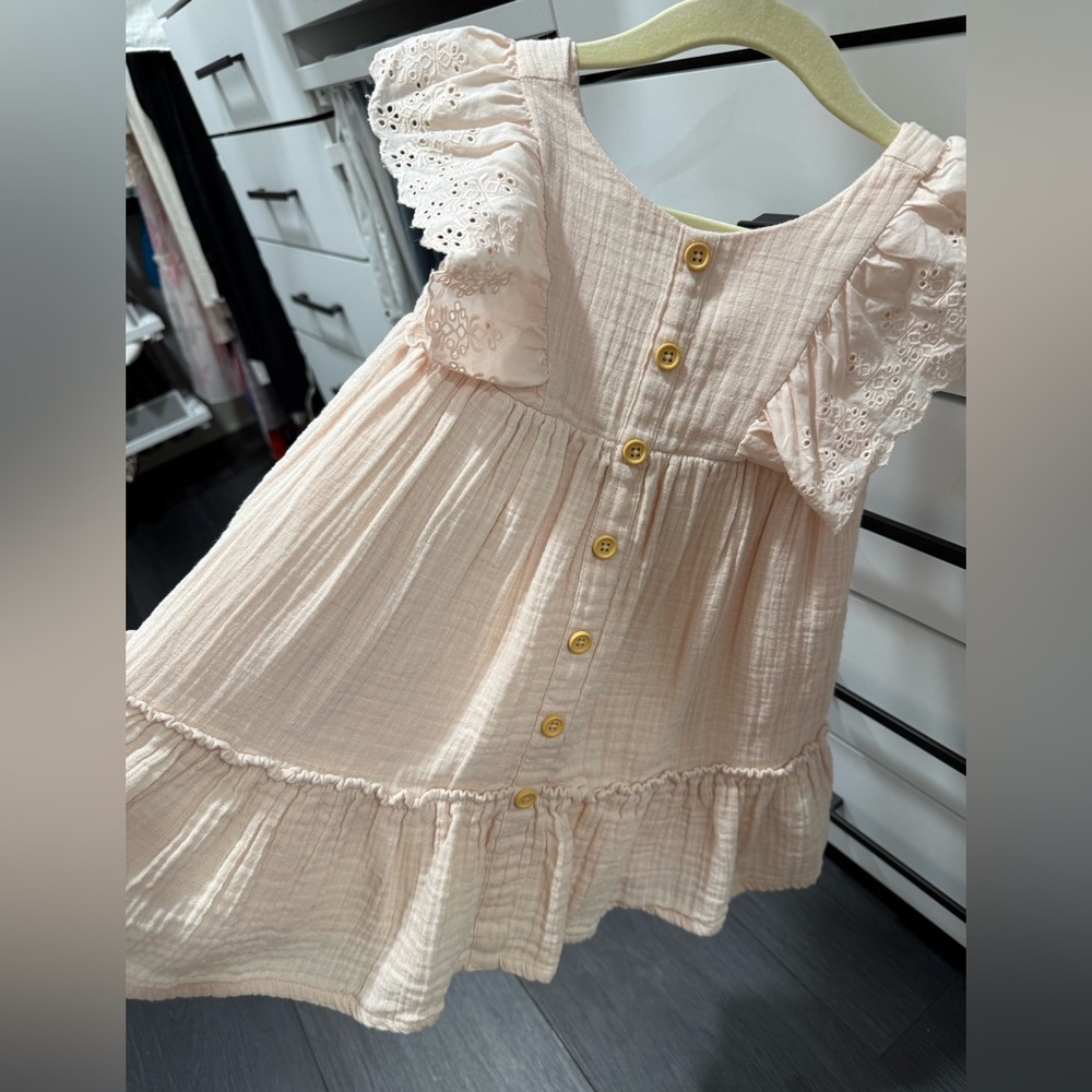 Pink Ruffled Dress - Picture 4 of 4